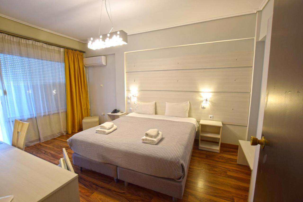 John'S Hotel Халкіда Екстер'єр фото