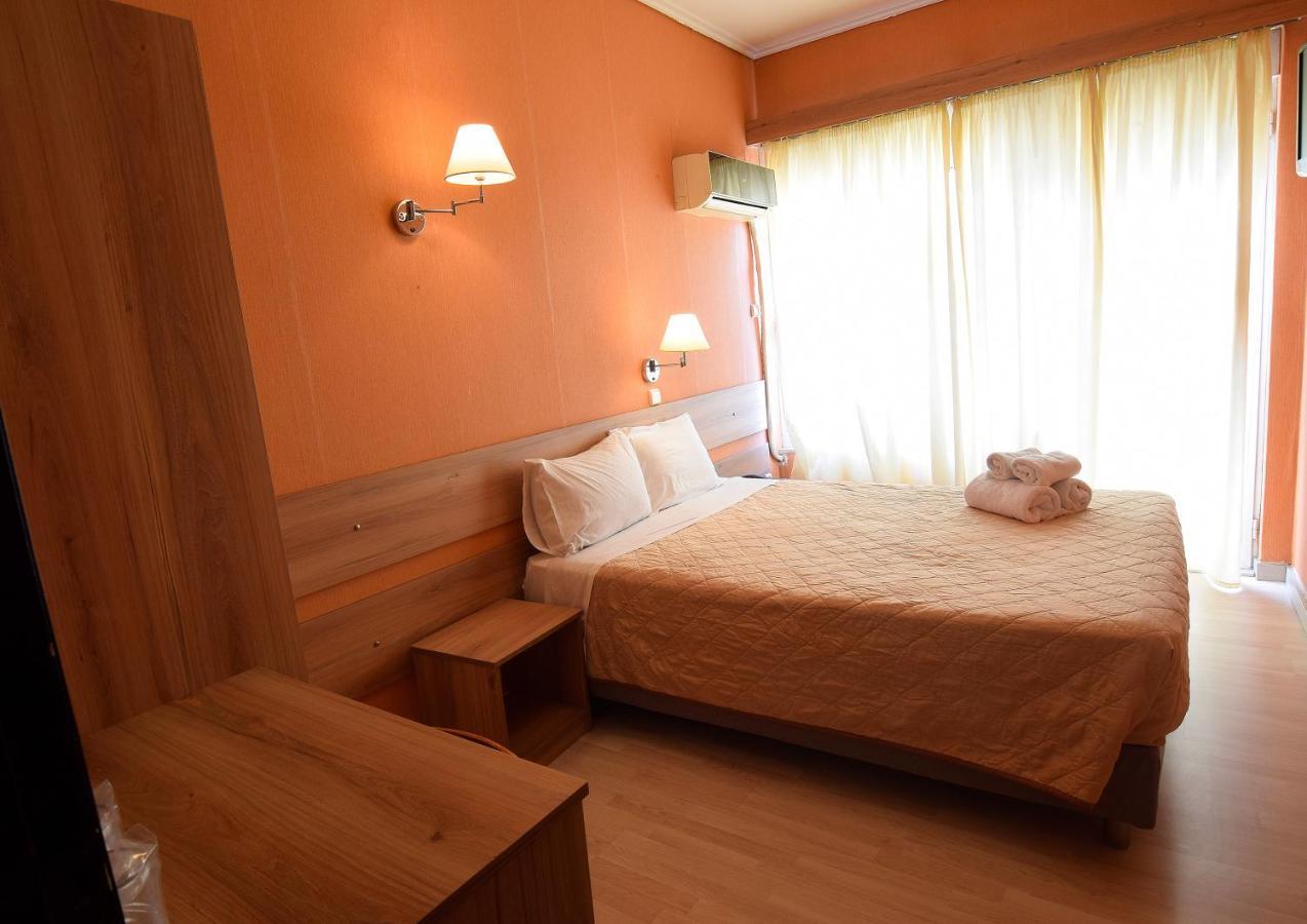 John'S Hotel Халкіда Екстер'єр фото